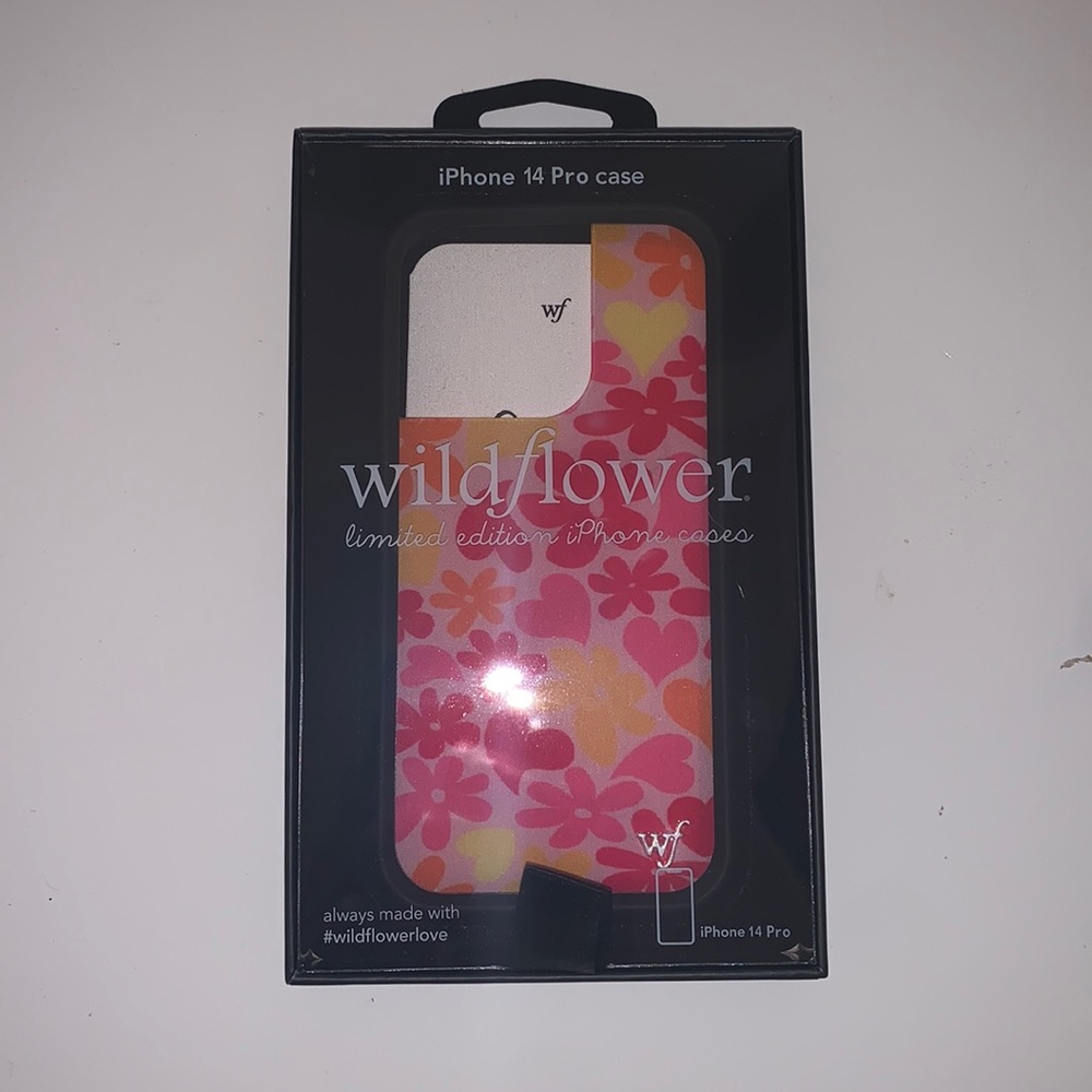 Wildflower iPhone 14 pro phone case